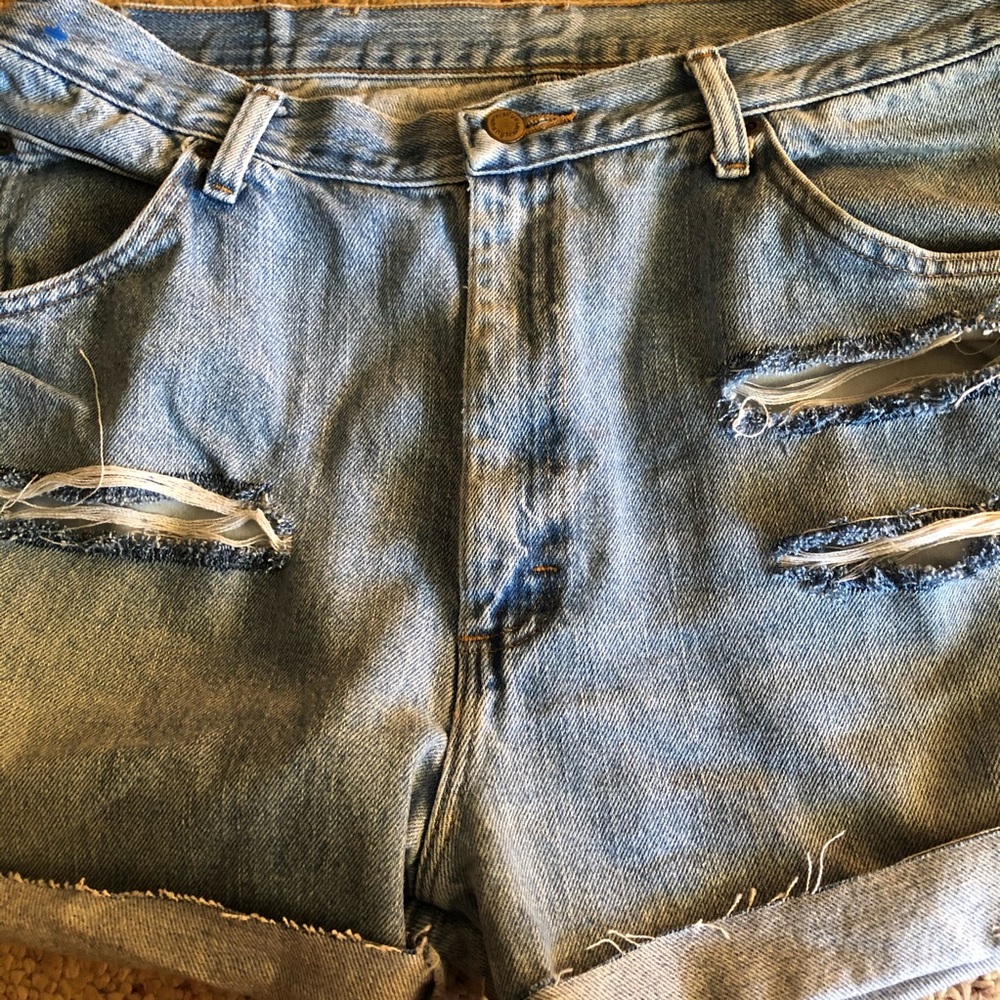 Vintage High Waisted Wrangler shorts